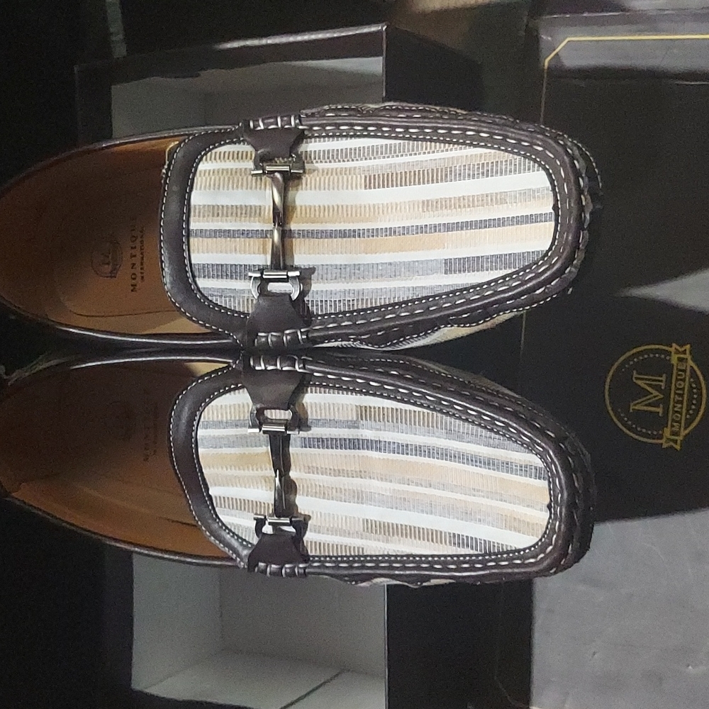 Mens shoe size 9.5 Montique International